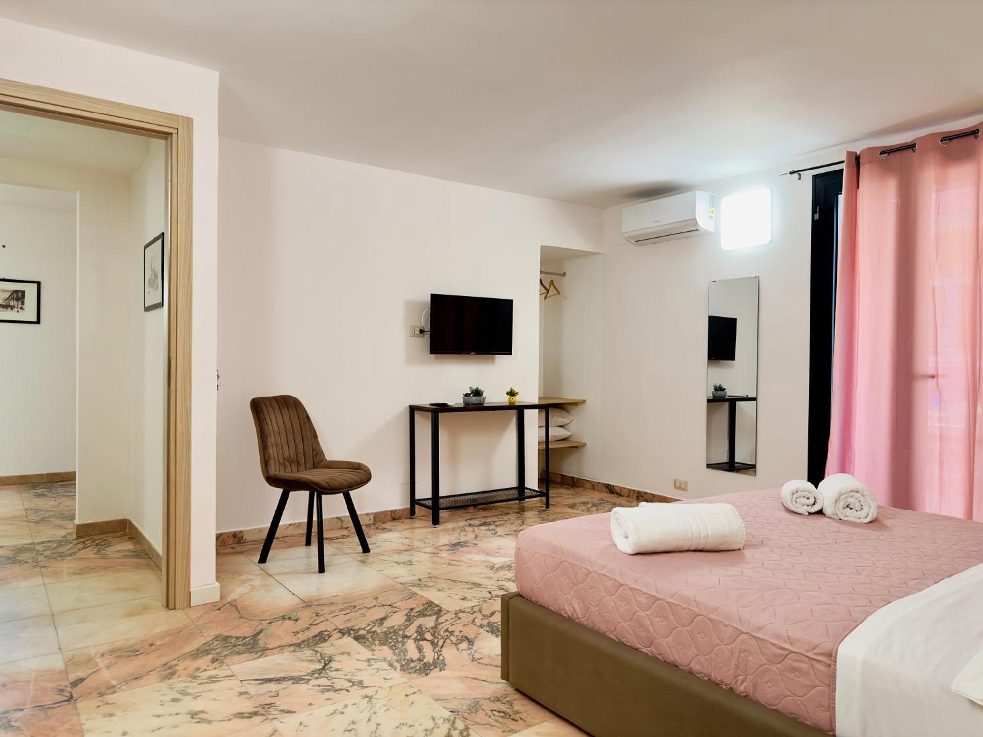 Unique Rooms In Centro Citta Bagno Privato E Climatizzatore راغوزا المظهر الخارجي الصورة