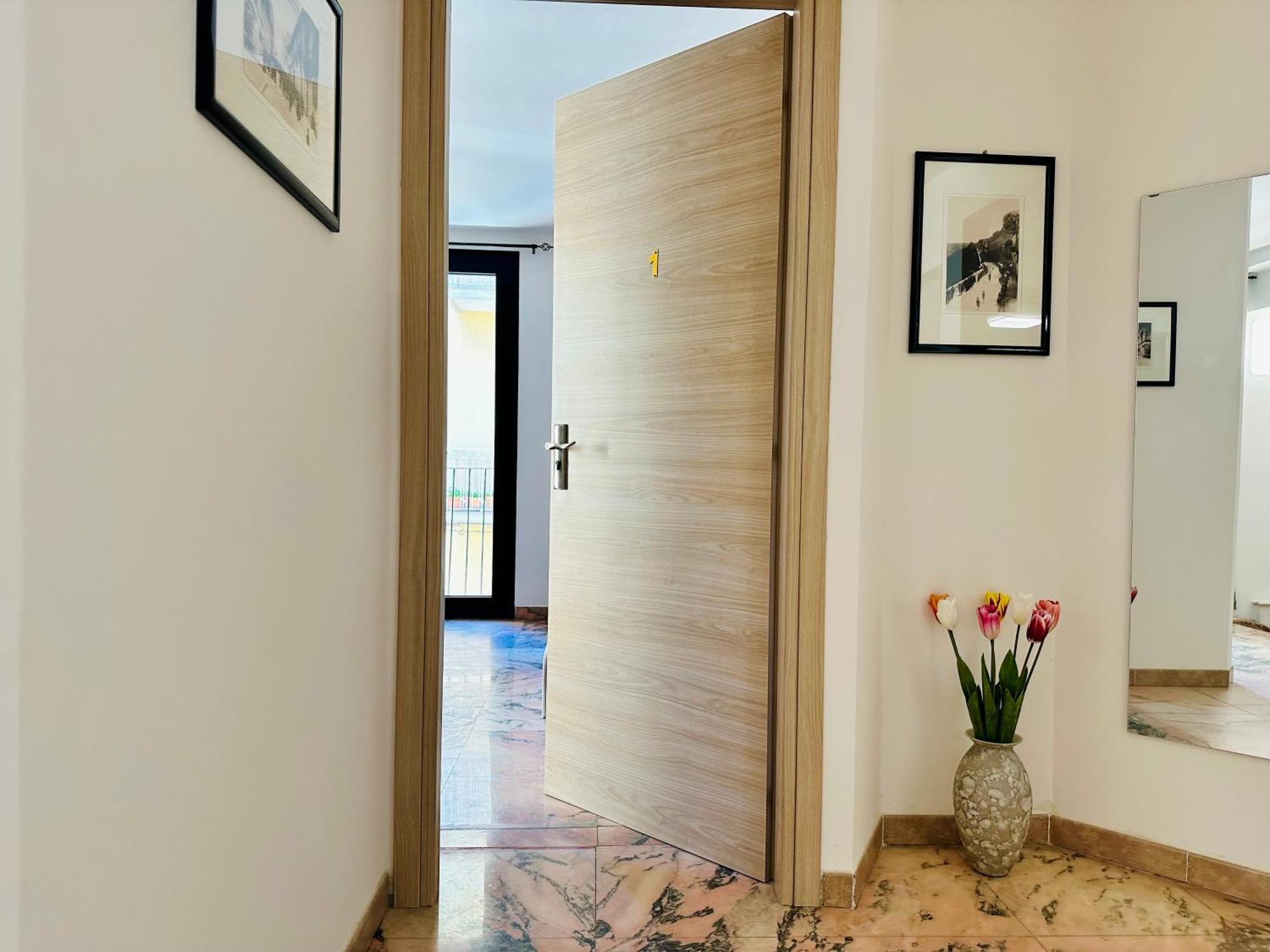 Unique Rooms In Centro Citta Bagno Privato E Climatizzatore راغوزا المظهر الخارجي الصورة