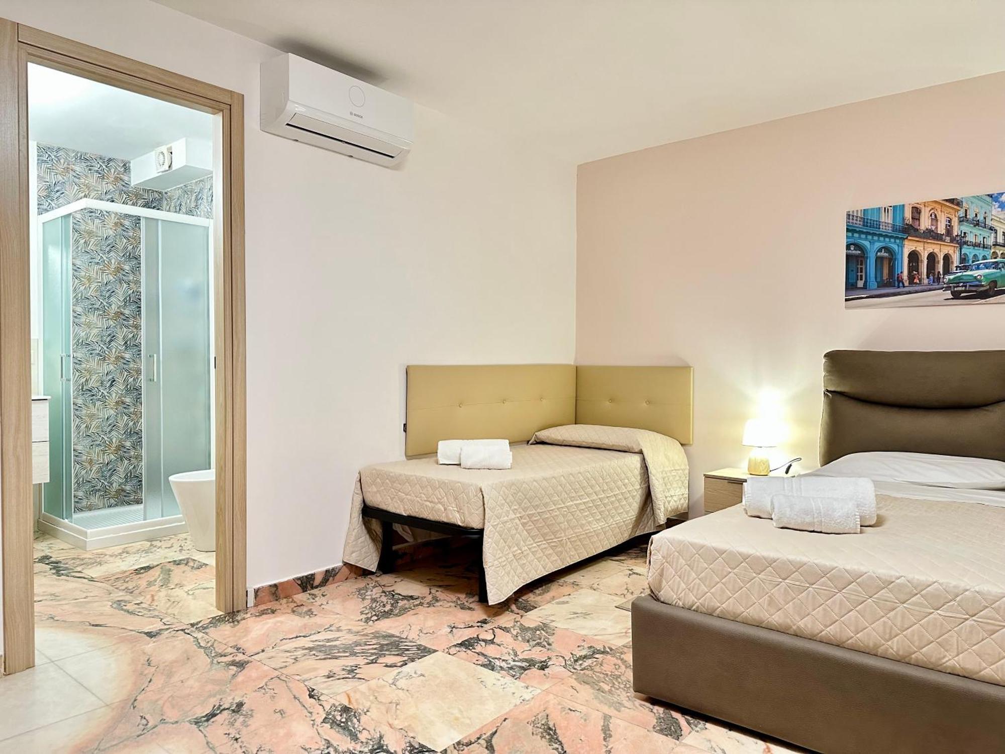 Unique Rooms In Centro Citta Bagno Privato E Climatizzatore راغوزا المظهر الخارجي الصورة
